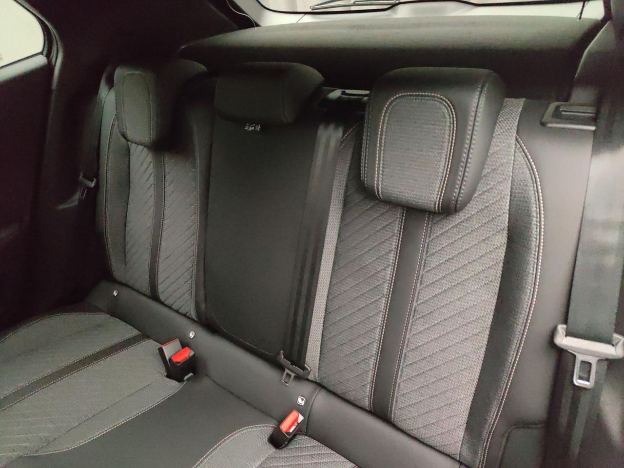 PEUGEOT 2008 II 2020 1.2 PURETECH 130CV ALLURE EAT8