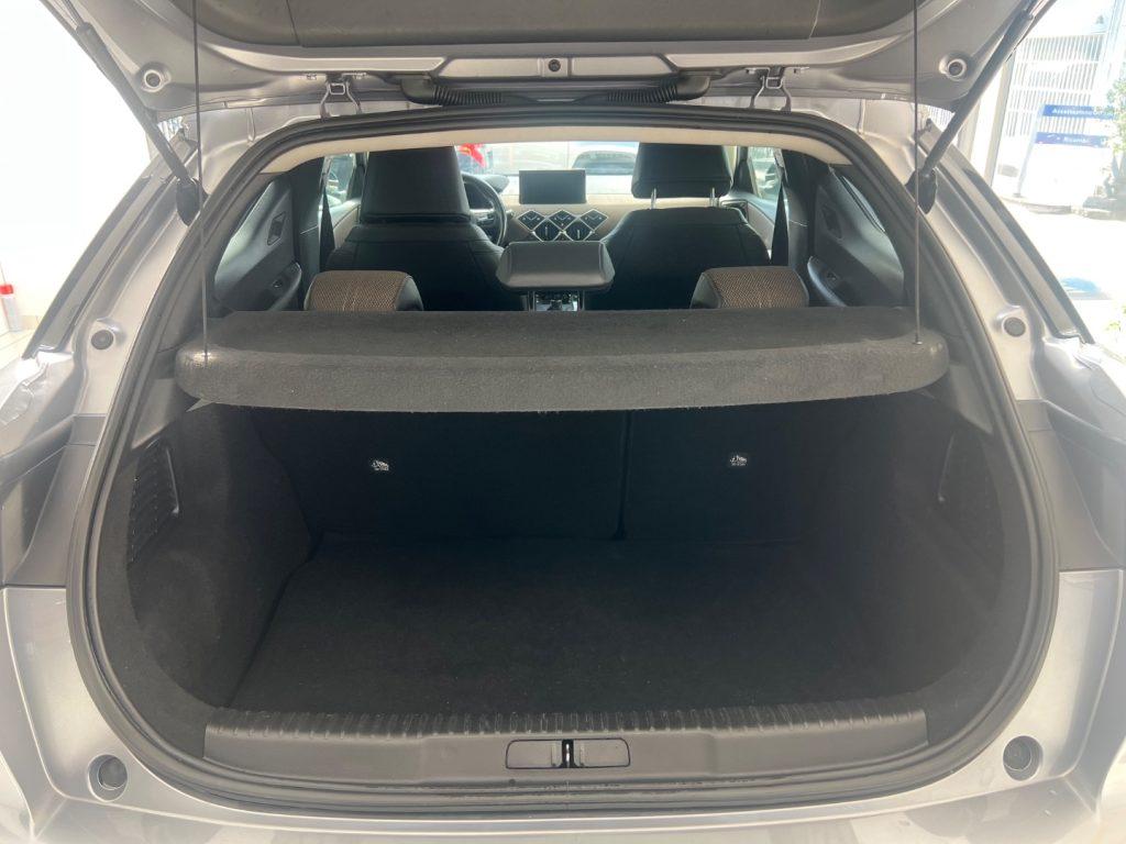 DS Automobiles DS 3 BlueHDi 100 So ChicDA €149,00