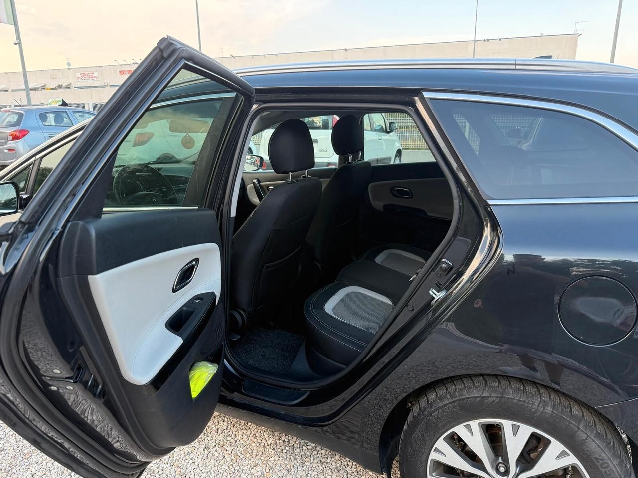 Kia Ceed cee'd 1.6 CRDi 110 CV SW EcoDynamics Business Class