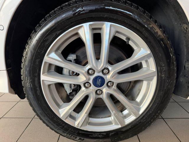 FORD Kuga 2.0 TDCI 180 CV S&S 4WD Powershift Titanium X