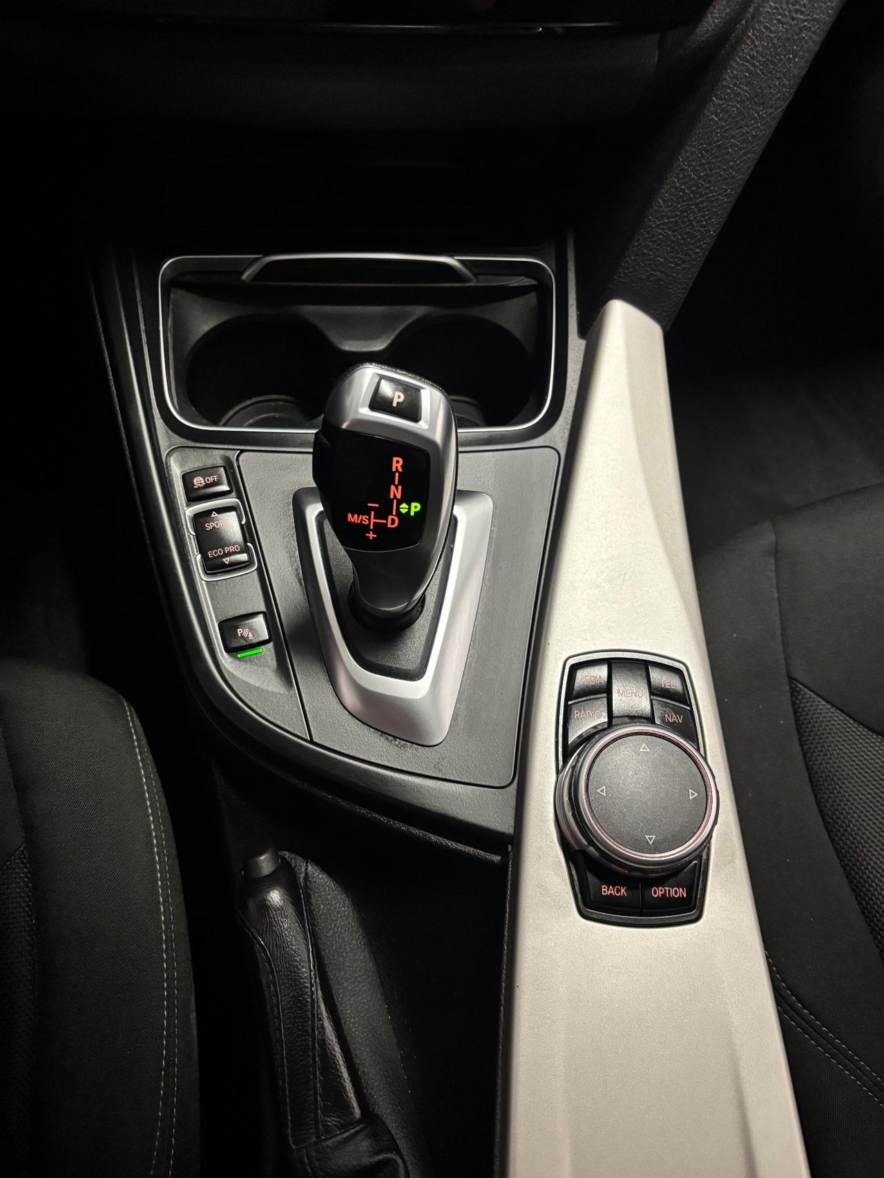 Bmw 320d xDrive Luxury |BIANCO PERLA AUTOMATICA |