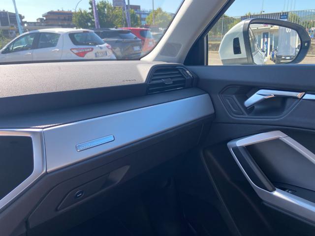 AUDI Q3 *PROMO* SPB 35 TDI S tronic Business Plus
