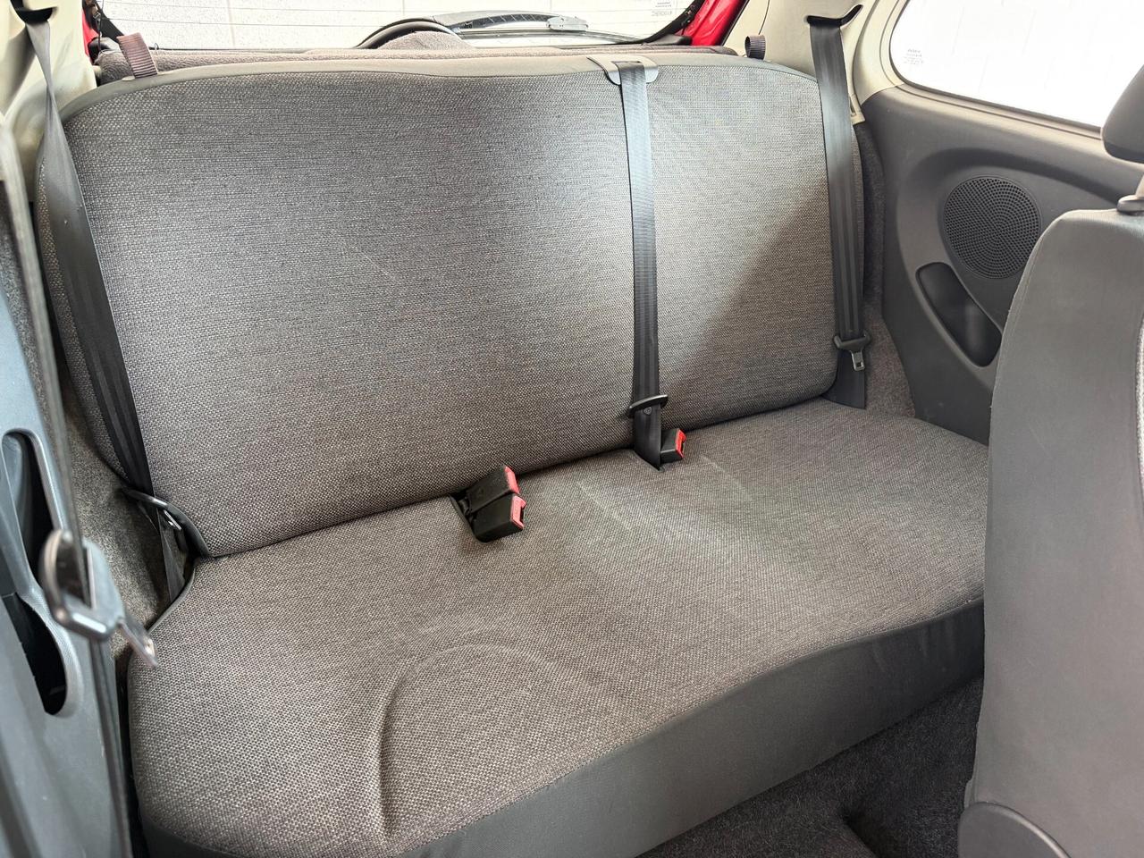 Nissan Micra 1.2 16V 65CV 3 porte Junior