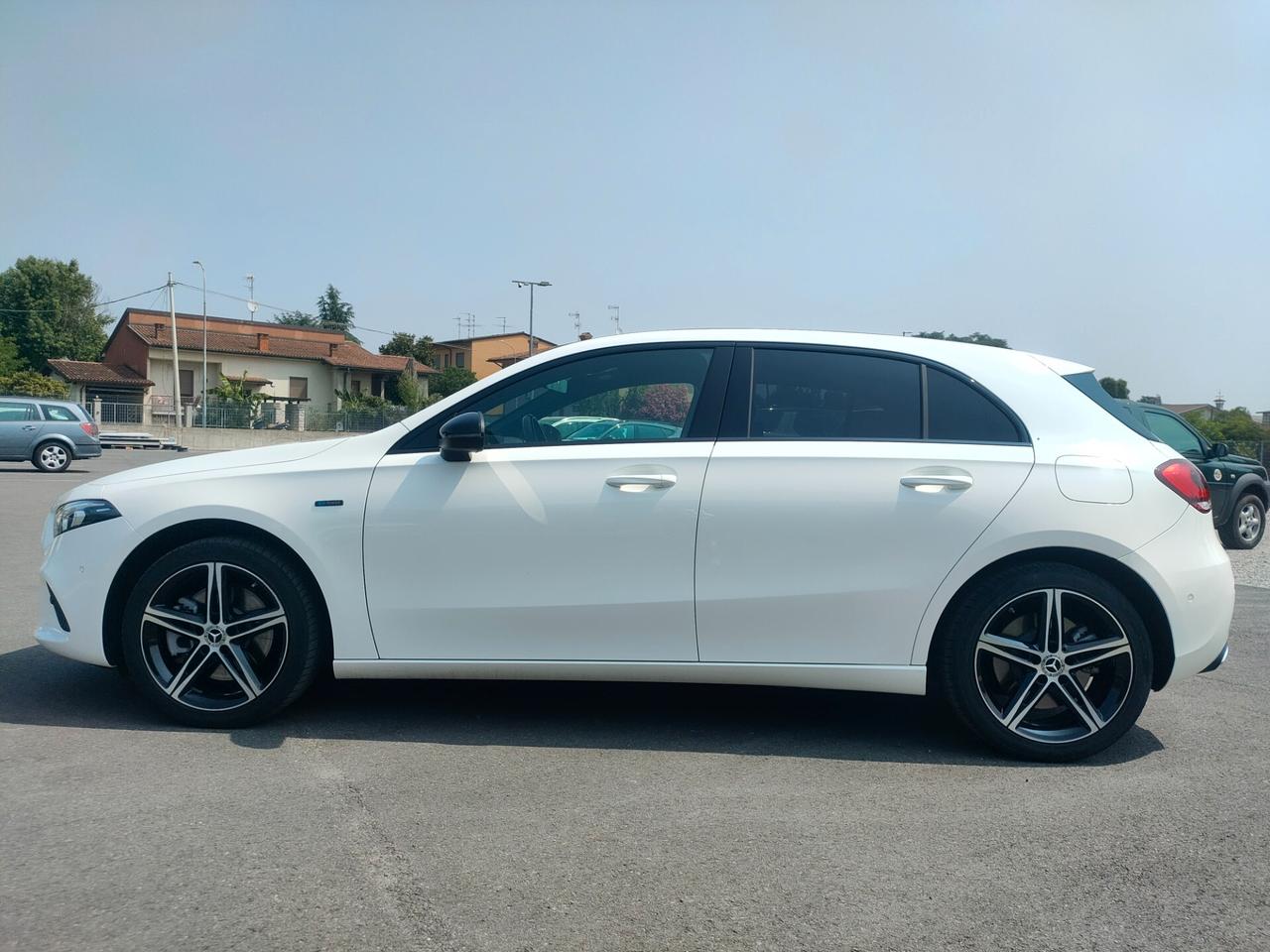 Mercedes-benz A 250 A 250 e Automatica EQ-Power Business NEOPATENTATI