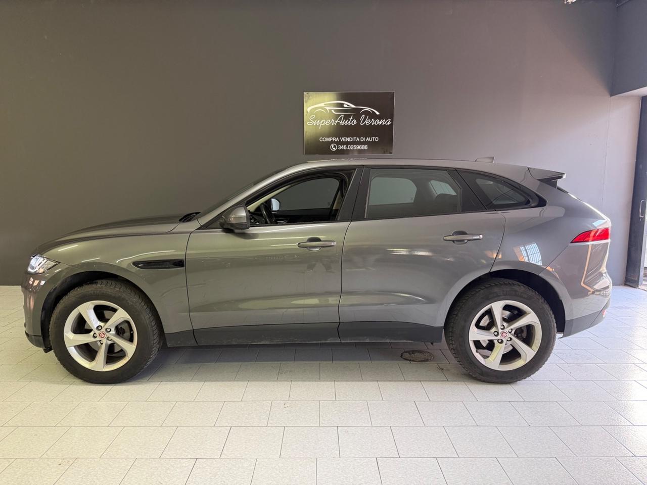 Jaguar F-Pace 2.0 D 180 CV AWD aut. Portfolio