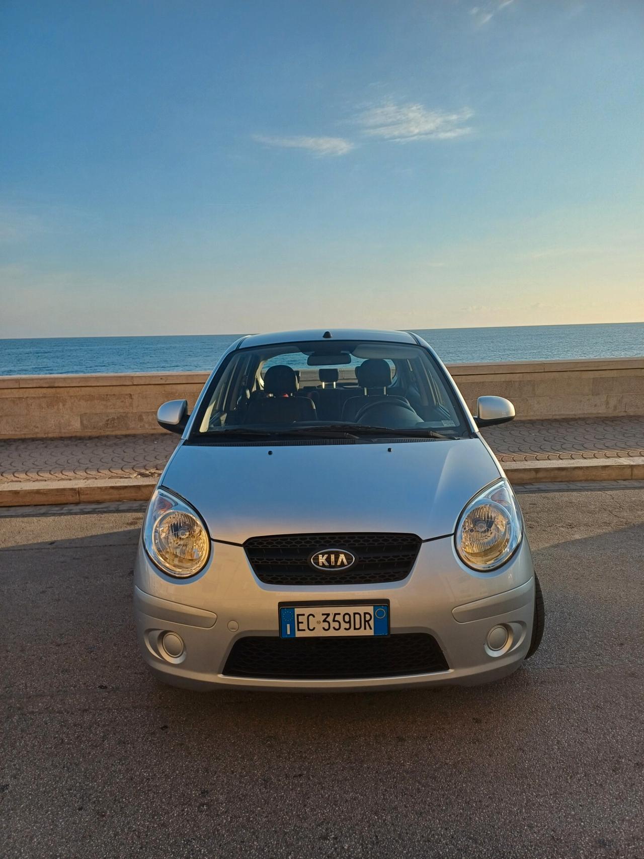 Kia Picanto 1.0 12V 5 porte Urban