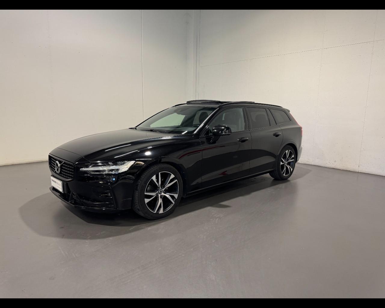VOLVO V60 B4 R-DESIGN AUTO