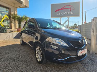 Lancia Ypsilon 1.2 69 CV 5 porte Gold