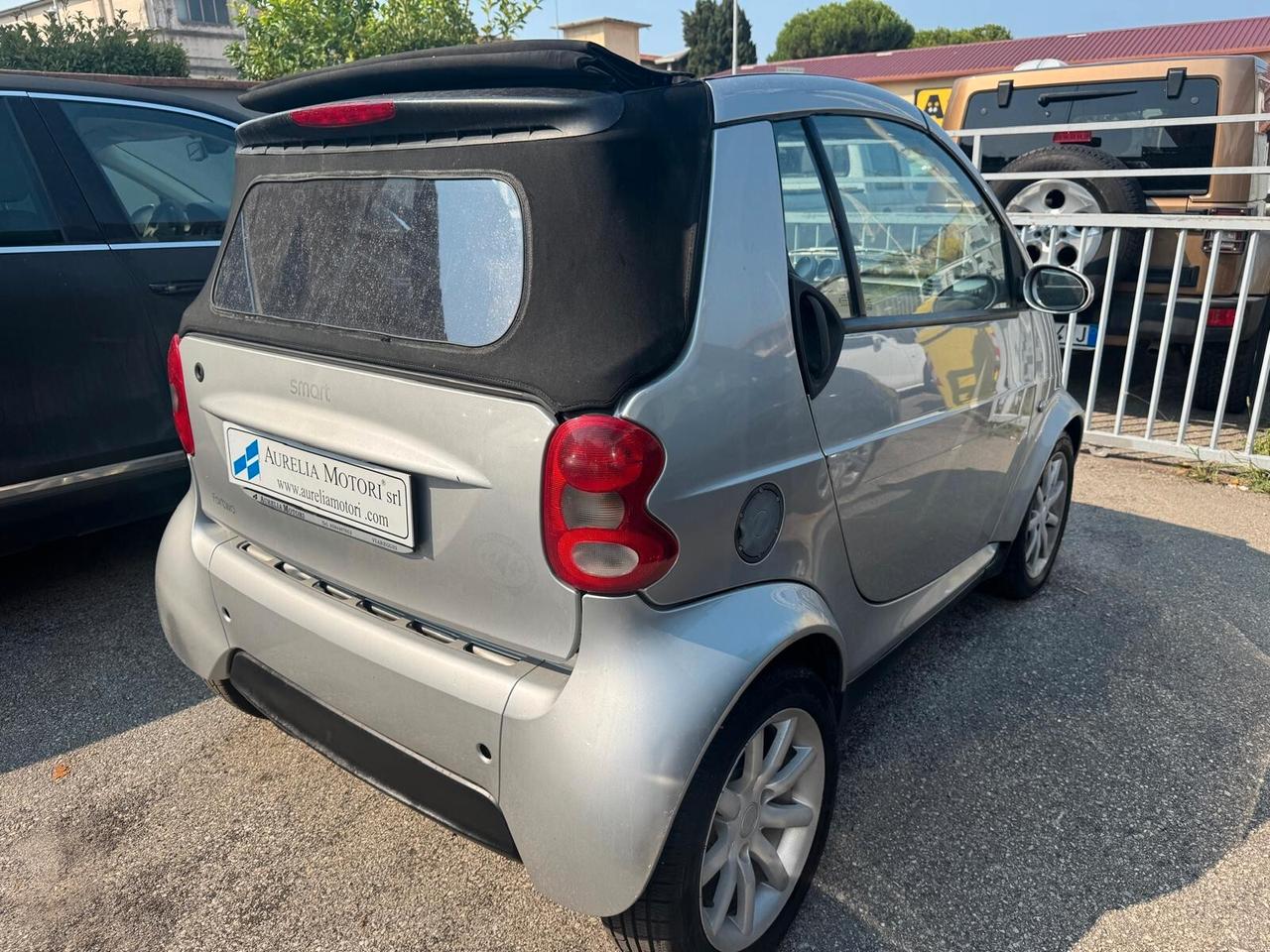 Smart ForTwo 700 cabrio passion (45 kW) TENUTA BENE GOMME NUOVE