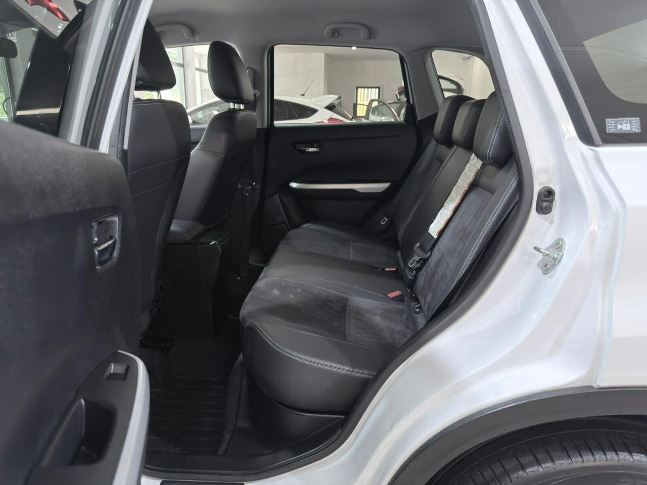 SUZUKI VITARA 1.6DDiS 120cv 4WD GANCIO TRAINO