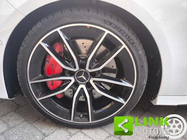 MERCEDES-BENZ A 35 AMG 4Matic Premium AMG Line Night Pack