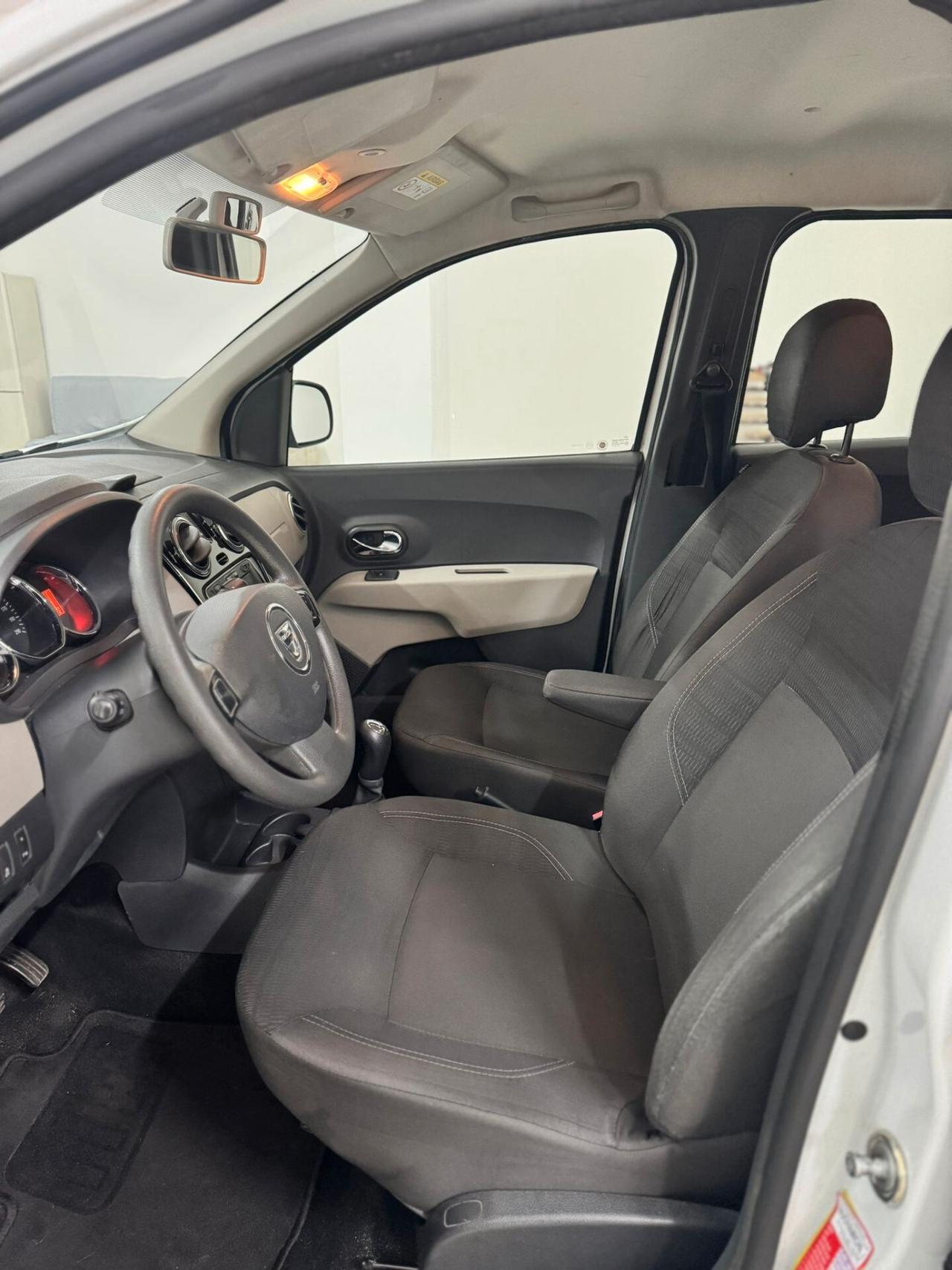 Dacia Lodgy 1.5 dCi 8V 90CV Start&Stop 5 posti Ambiance