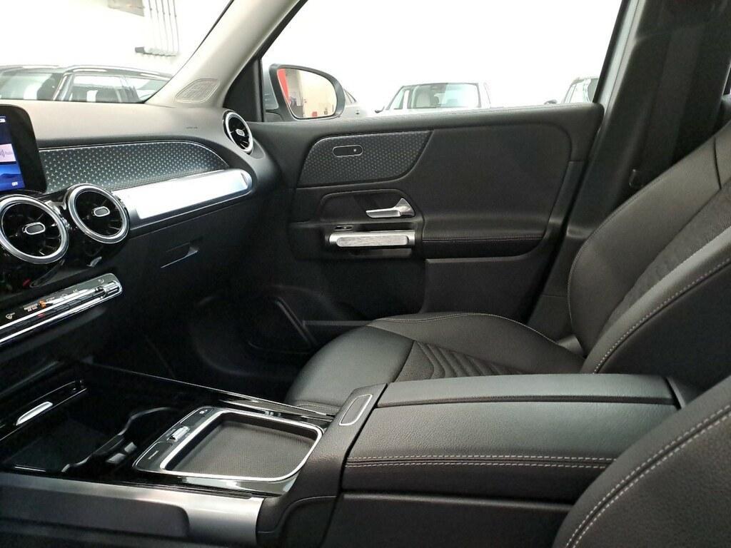 Mercedes GLB 180 D Progressive Advanced 8G-DCT