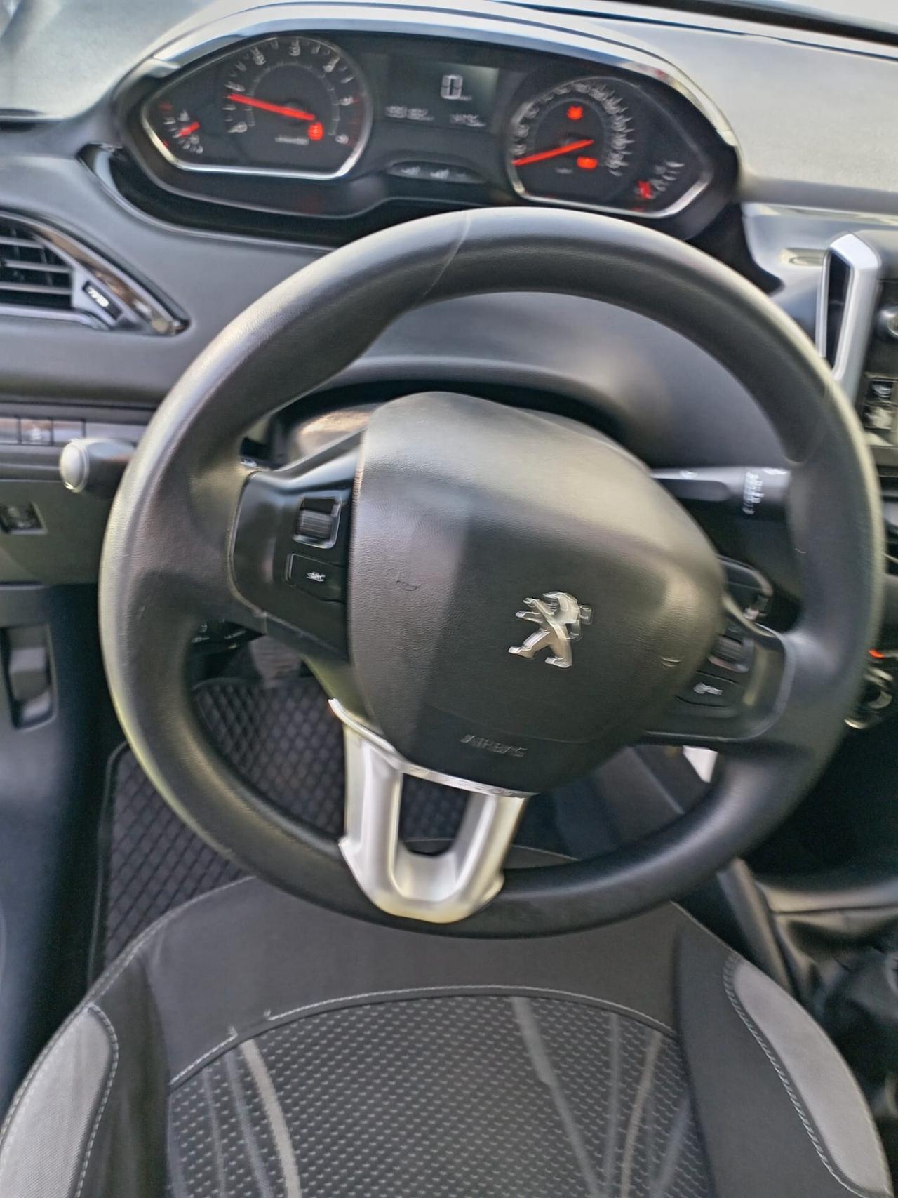 Peugeot 208 DIESEL 1.4 HDi 5 porte UTILITARIA