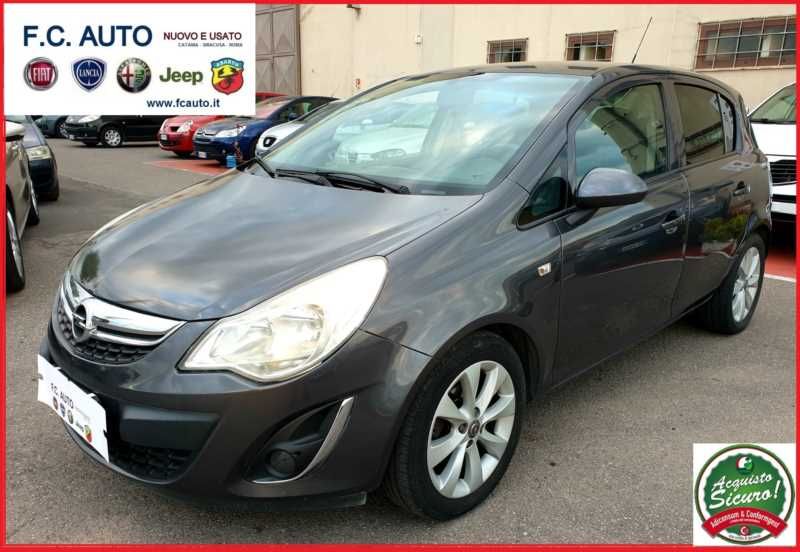 Opel Corsa 2012 1.2 86Cv