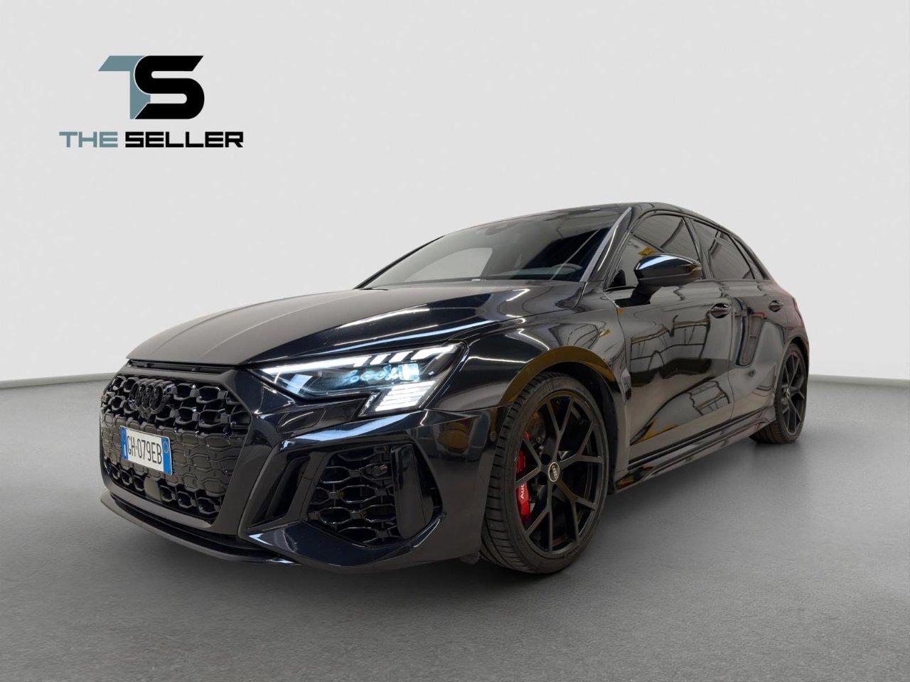 Audi RS3 Sportback 2.5 tfsi quattro s-tronic*CARBO*FORMULA S*