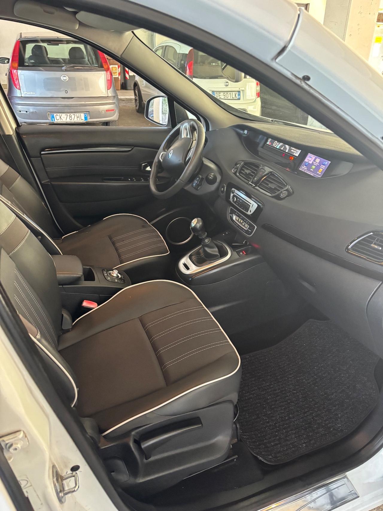 Renault Scenic Scénic XMod 1.5 dCi 110CV Wave
