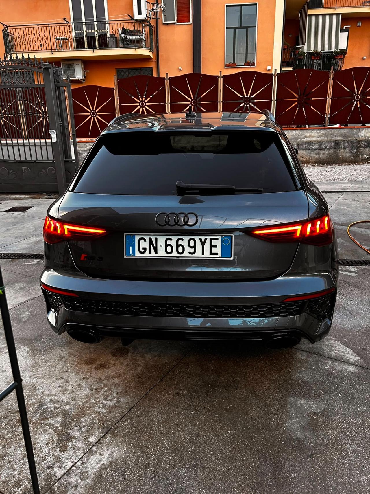 Audi rs3