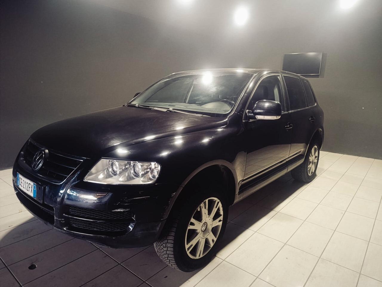 Volkswagen Touareg 3.2 V6 del 2003 GPL automatica