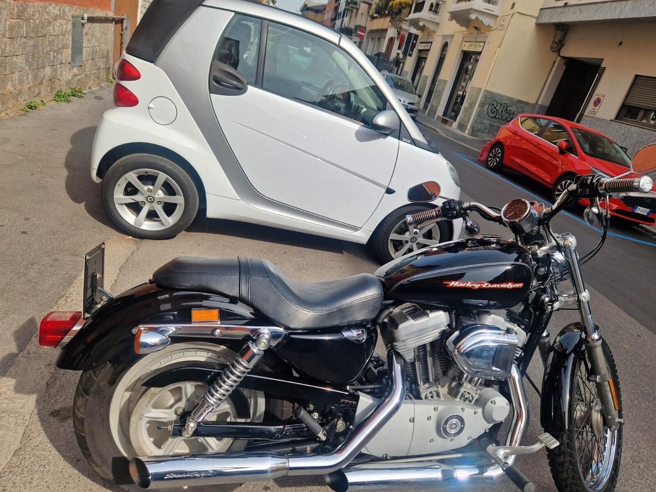 Harley-davidson 883 Sportster Custom SOLO 14.000 KM