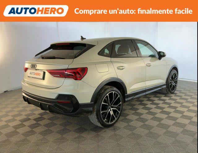 AUDI Q3 35 TDI S line edition