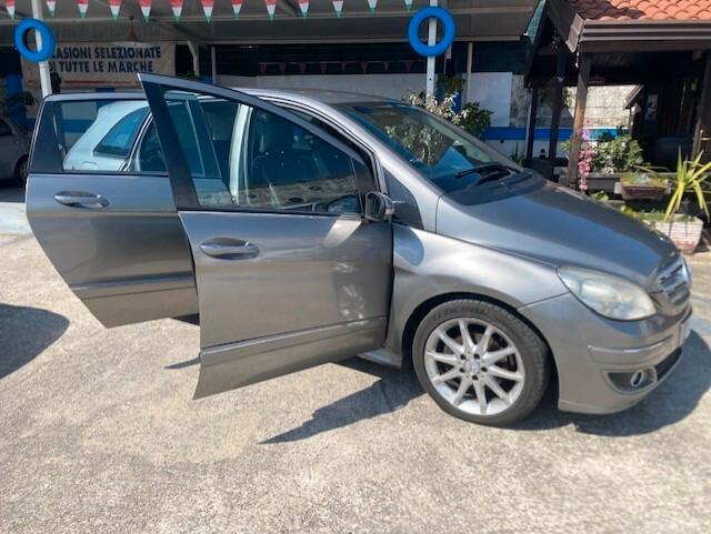 Mercedes-benz B 180 CDI