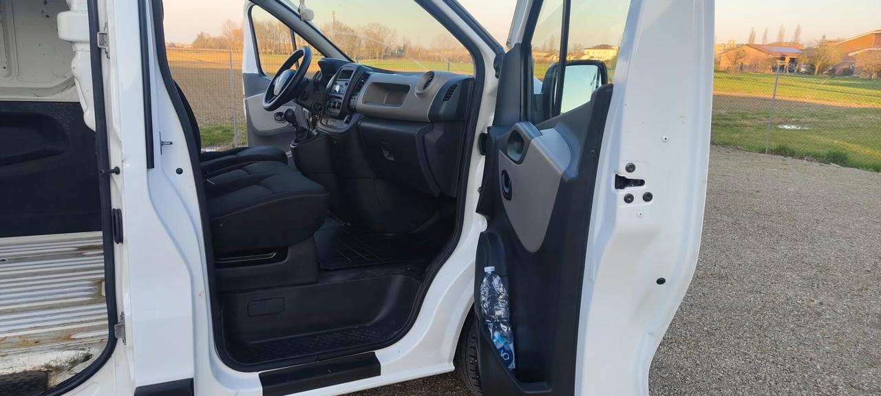 Renault Trafic T27 1.6 dCi 95CV S&S PC-TN Zen