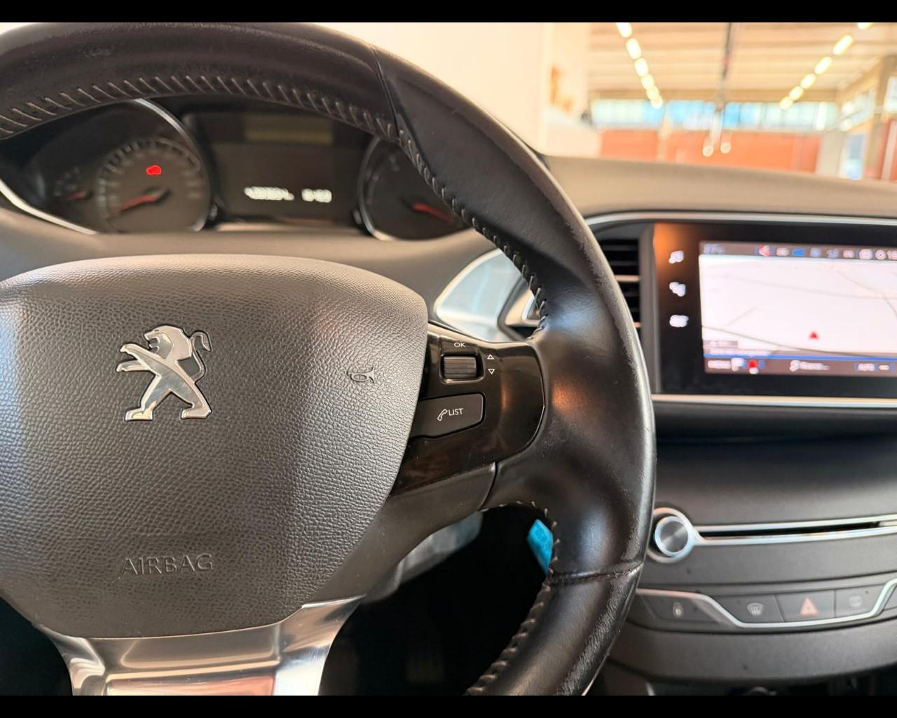 PEUGEOT 308 2ª serie - 308 BlueHDi 100 S&S Business