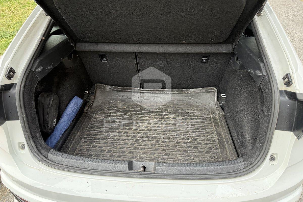 VOLKSWAGEN Taigo 1.5 TSI ACT 150 CV DSG R-Line