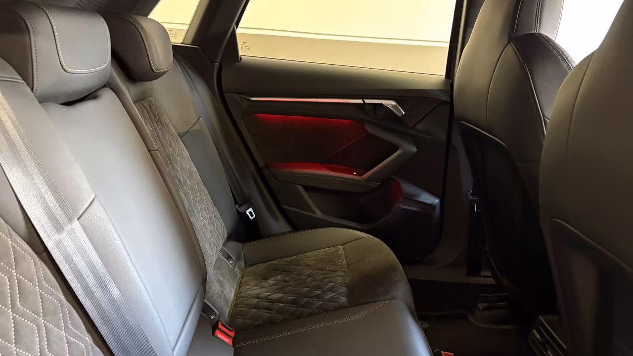 Audi A3 SPB 30 TDI S line edition