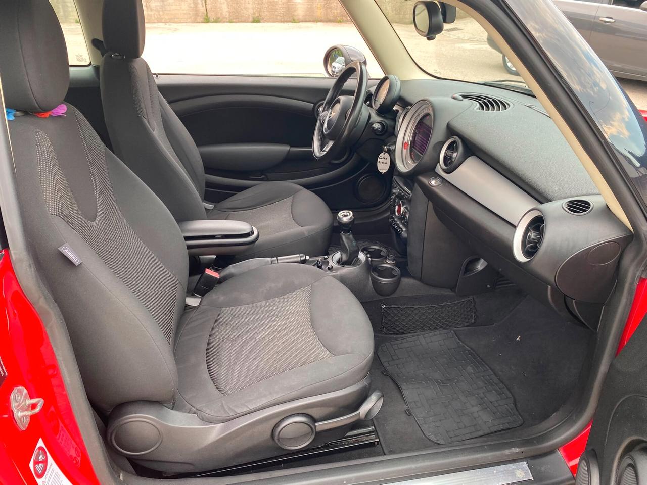 Mini cooper 1.6 diesel 112cv full opt 2012