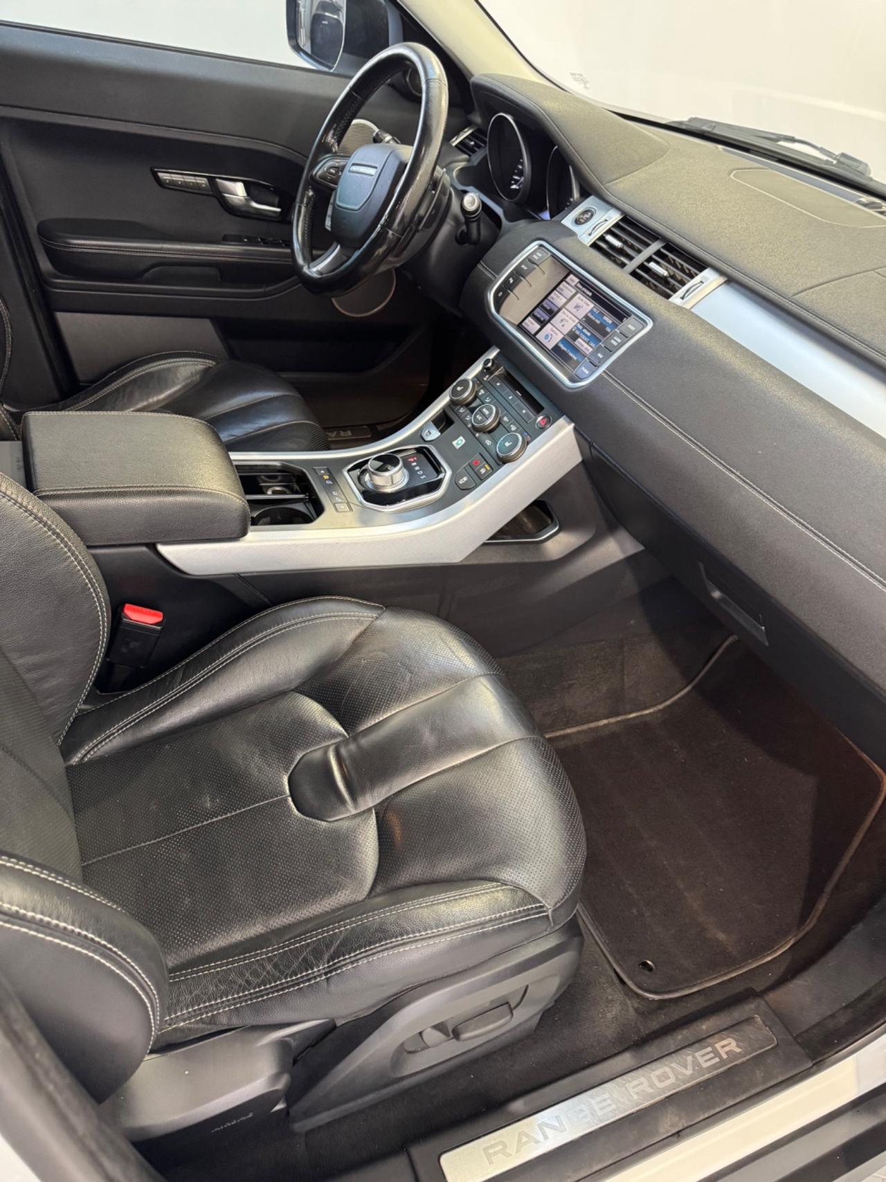 Land Rover Range Rover Evoque Range Rover Evoque 2.2 TD4 5p. Dynamic