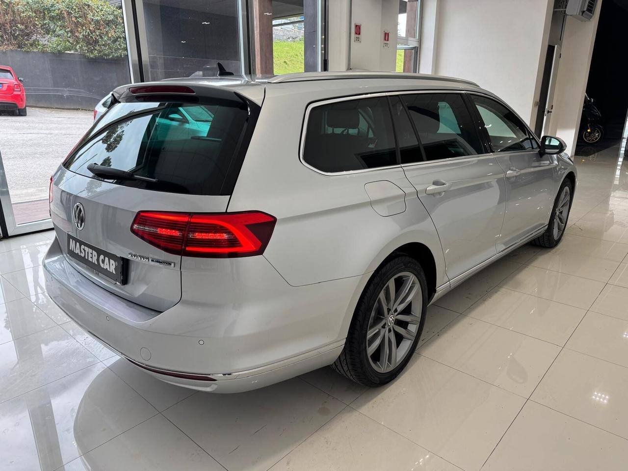 Volkswagen Passat 2.0 TDI DSG Highline BlueMotion Technology