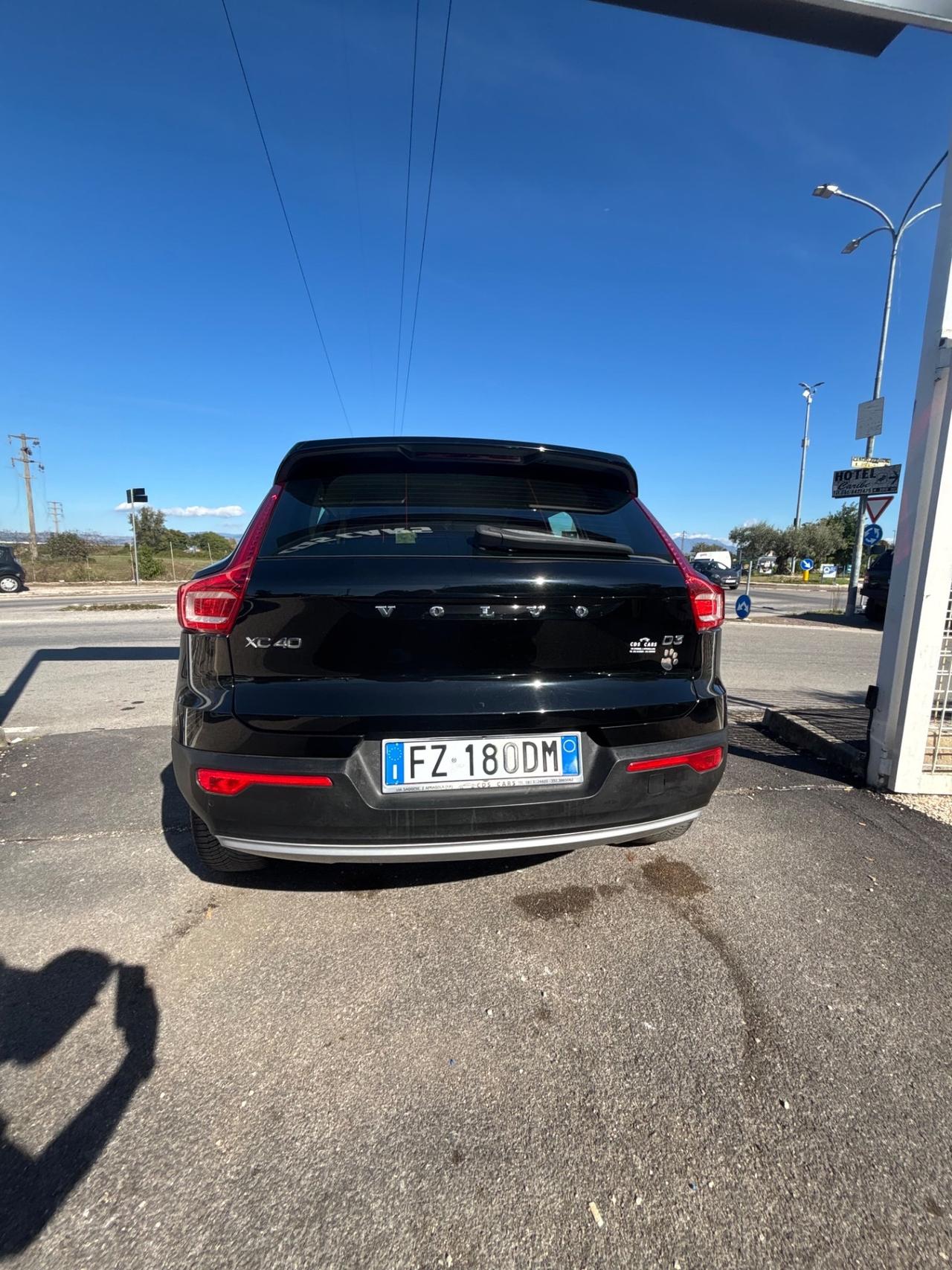 Volvo XC40 D4 AWD Geartronic Business Plus