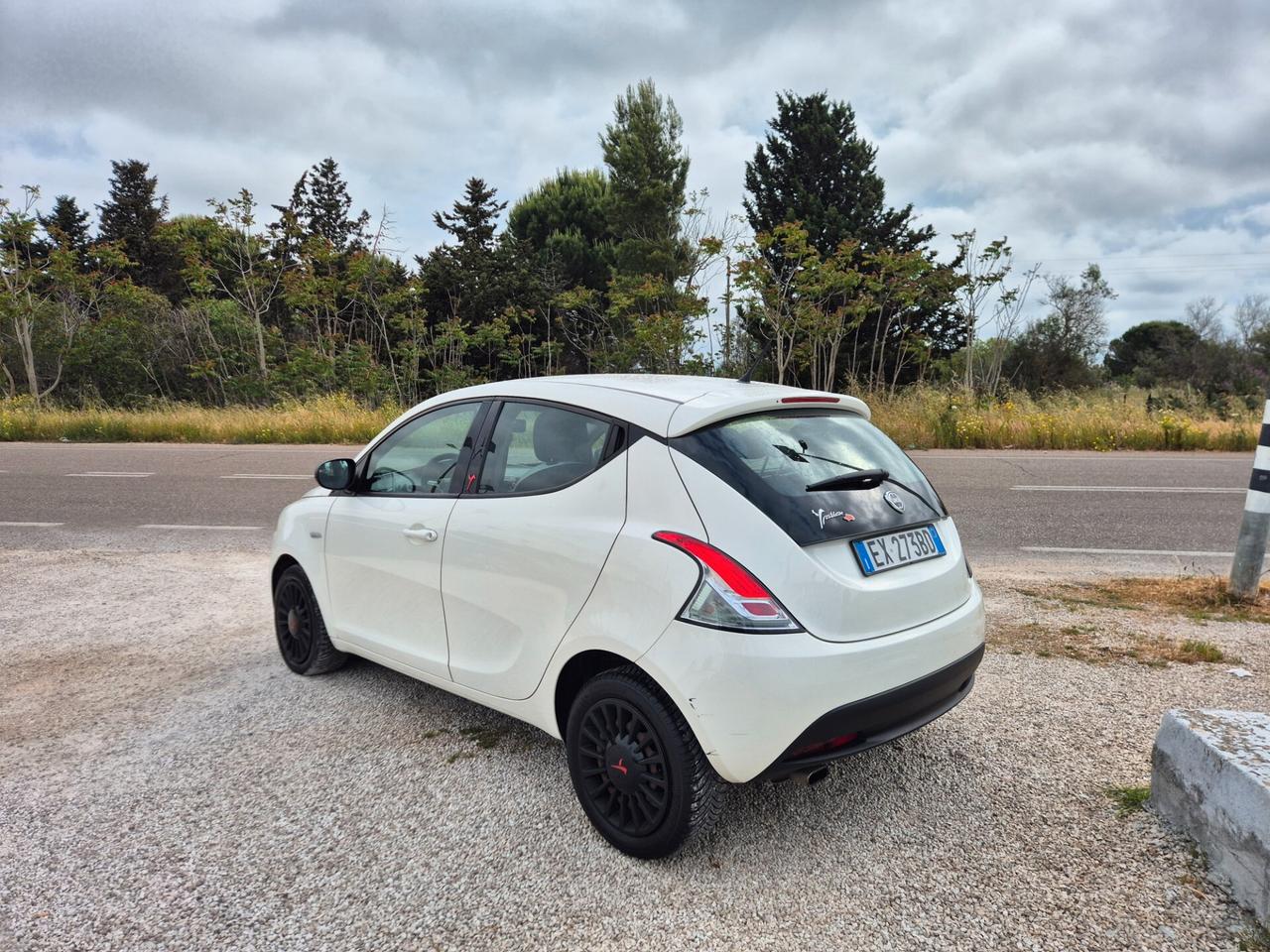 Lancia Ypsilon 1.3 MJT 16V 95 CV 5 porte S&S Gold
