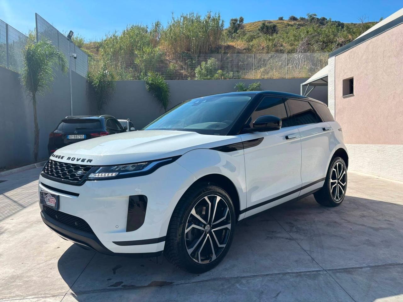 Land Rover Range Evoque 2.0 150 CV R-Dynamic