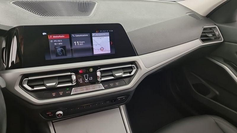 BMW Serie 3 320d xDrive Touring Business Advantage