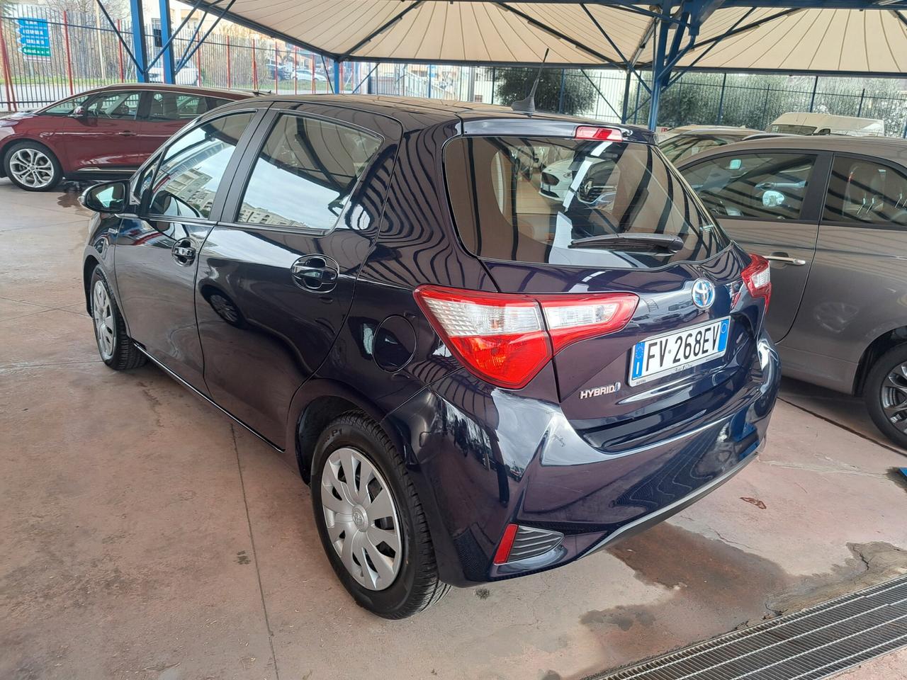 Toyota Yaris 1.5 Hybrid 5 porte Cool