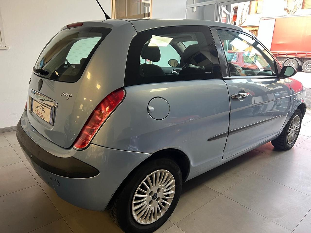Lancia Ypsilon 1.3 Multijet 16V Platino