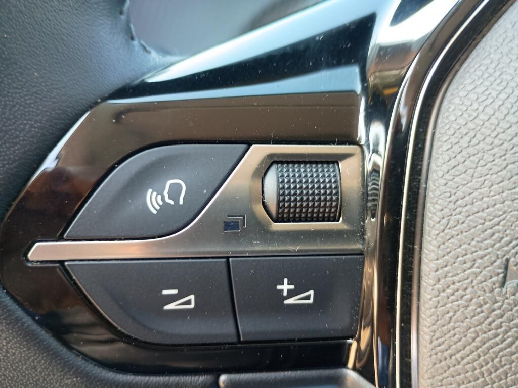 Peugeot 208 1.2 100cv 5 porte Style