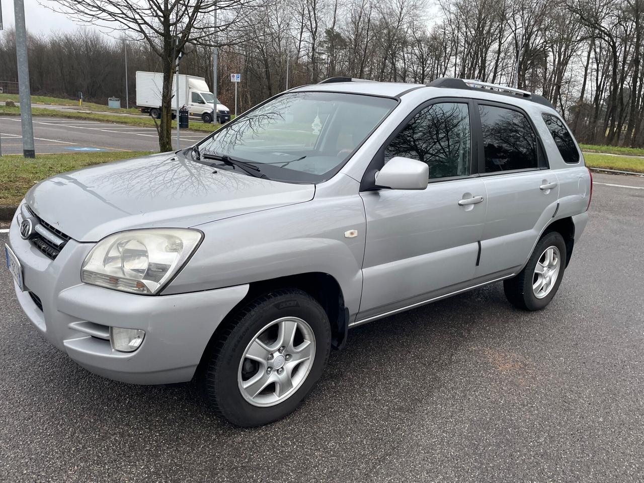 Kia Sportage 2.0 CRDI VGT 140CV*Automatik*Cerchi*