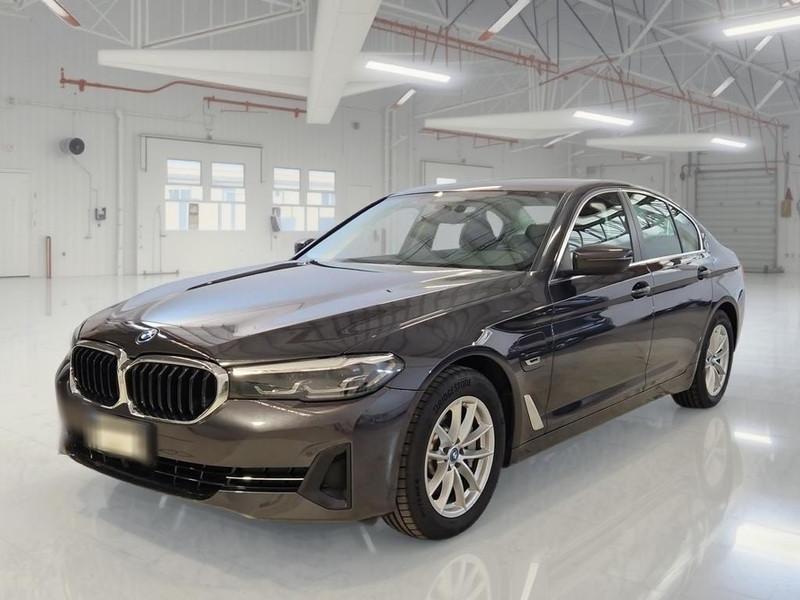 BMW 530 BUSINESS AUTO 4 PORTE BERLINA