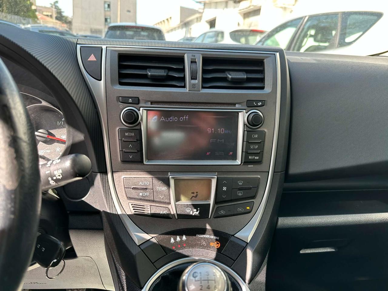 Toyota Verso-S 1.3 MT Lounge