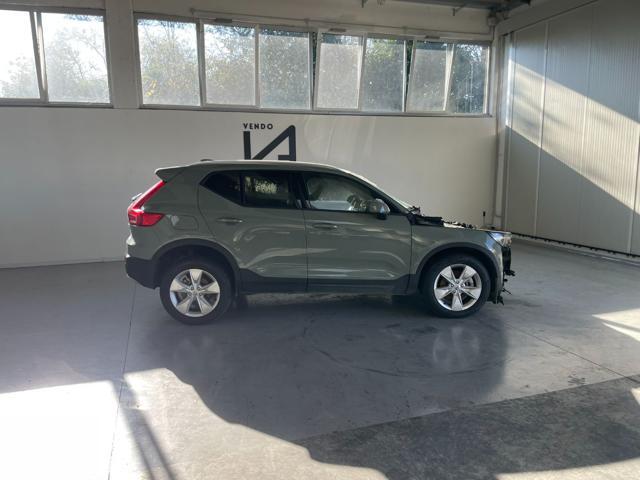 VOLVO XC40 B3 AUTOMATICO ESSENTIAL