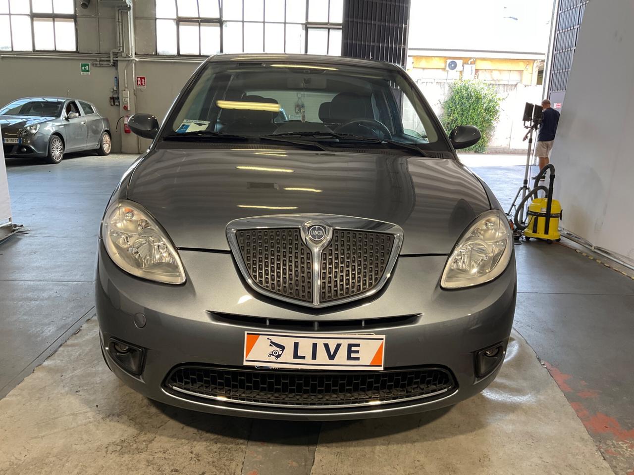 Lancia Ypsilon 1.2 Argento