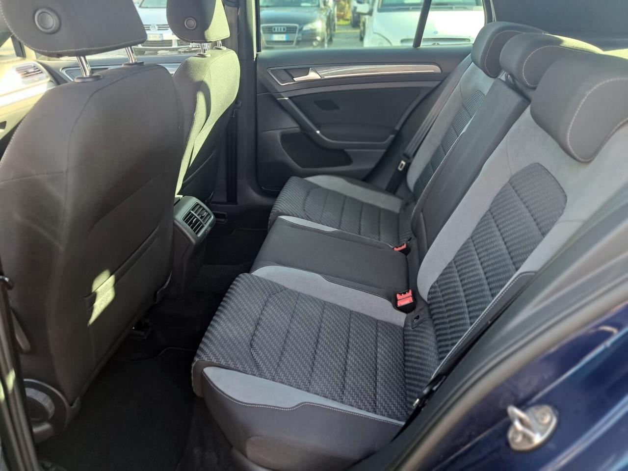 Volkswagen Golf 1.4 TSI 150 CV 5p. R-Line