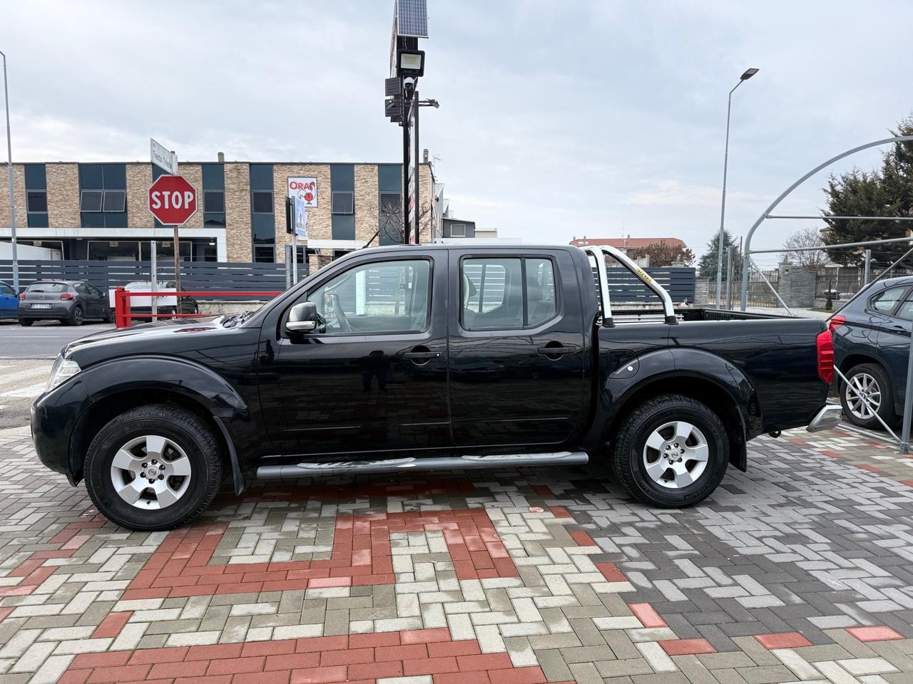Nissan Navara 2.5 dCi 190CV 4 porte Double 4X4