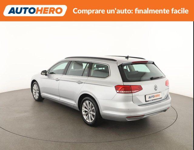 VOLKSWAGEN Passat Variant 2.0 TDI DSG Business BlueMotion Tech