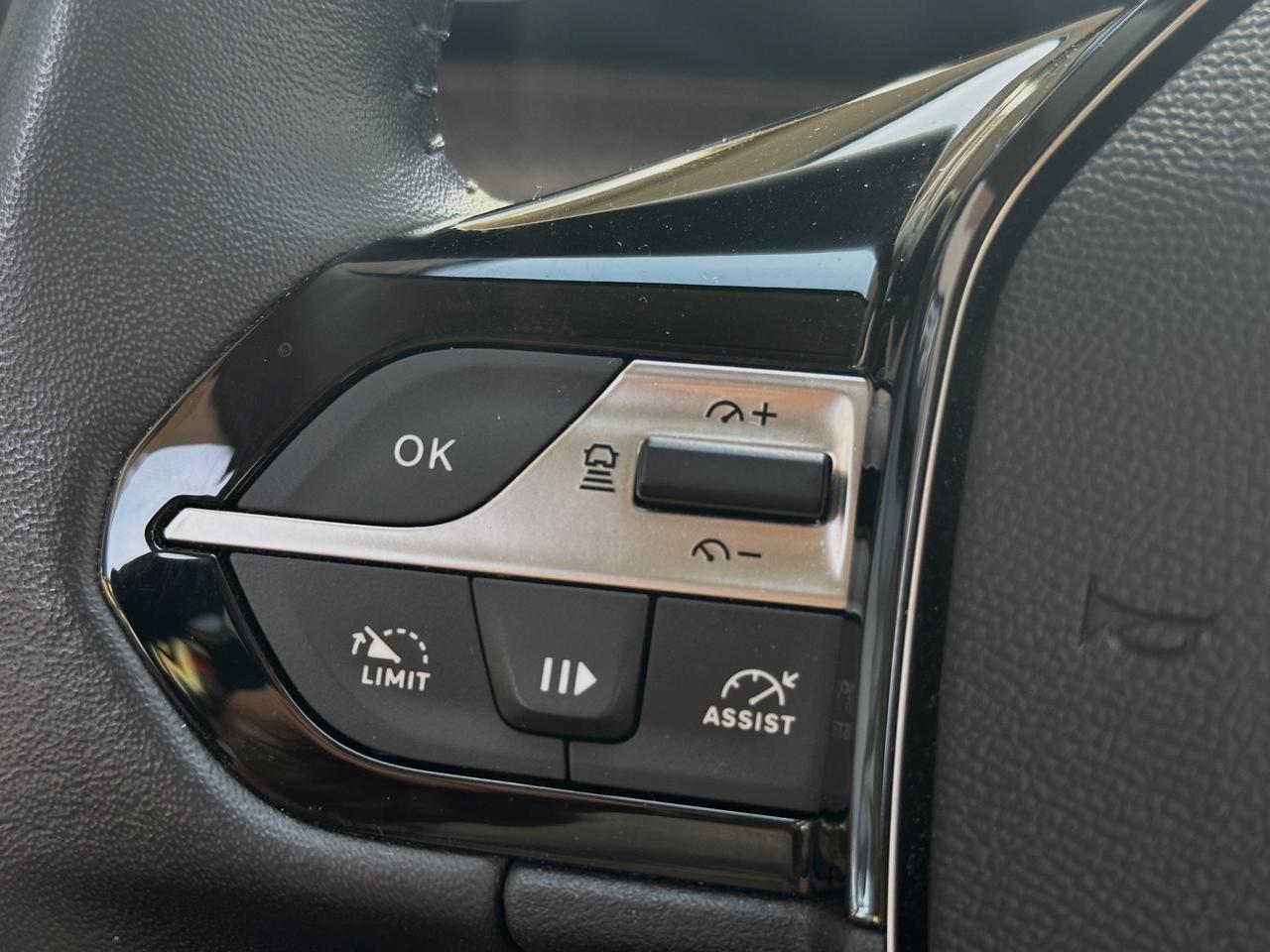 Peugeot 308 130cv Allure Pack 5p PREZZO VERO!