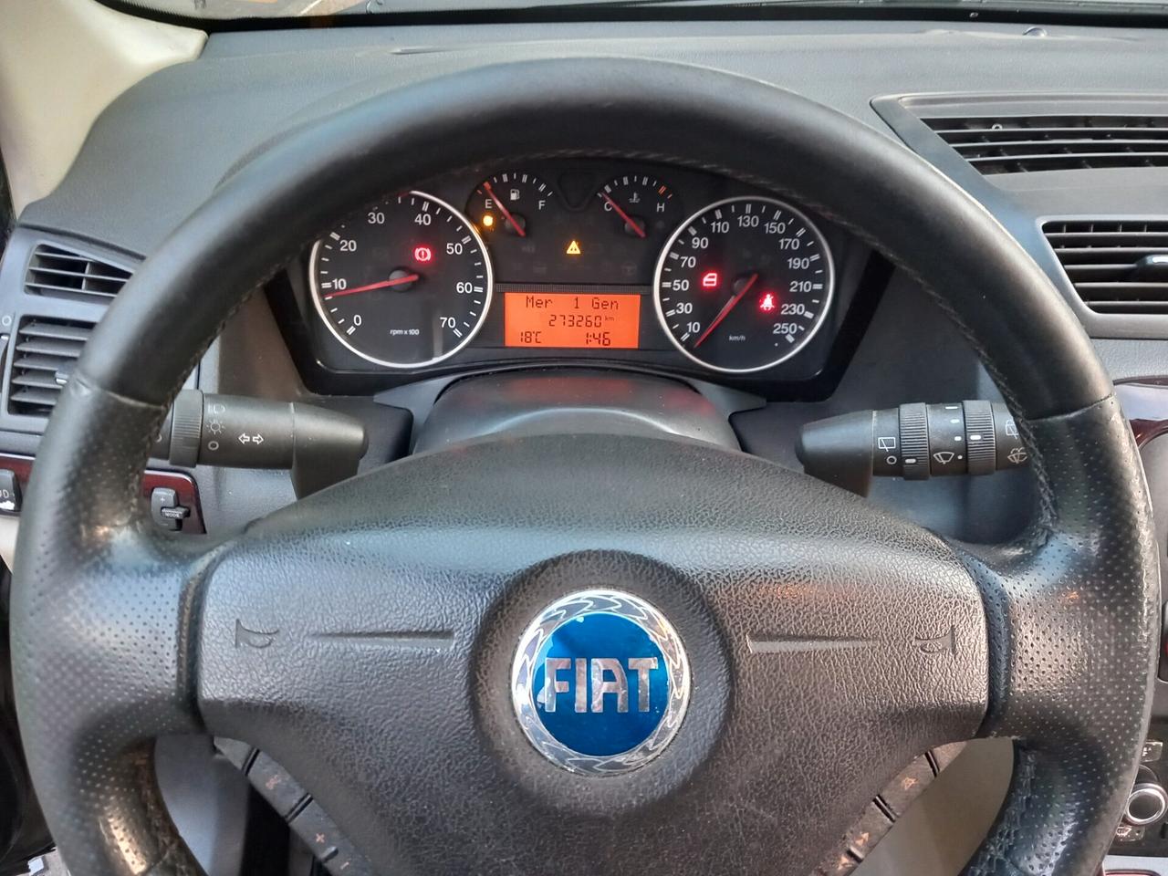 Fiat Croma 1.9 Multijet 16V Must